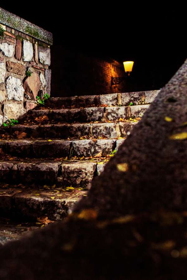 Tensão nas escadas (lésbico)